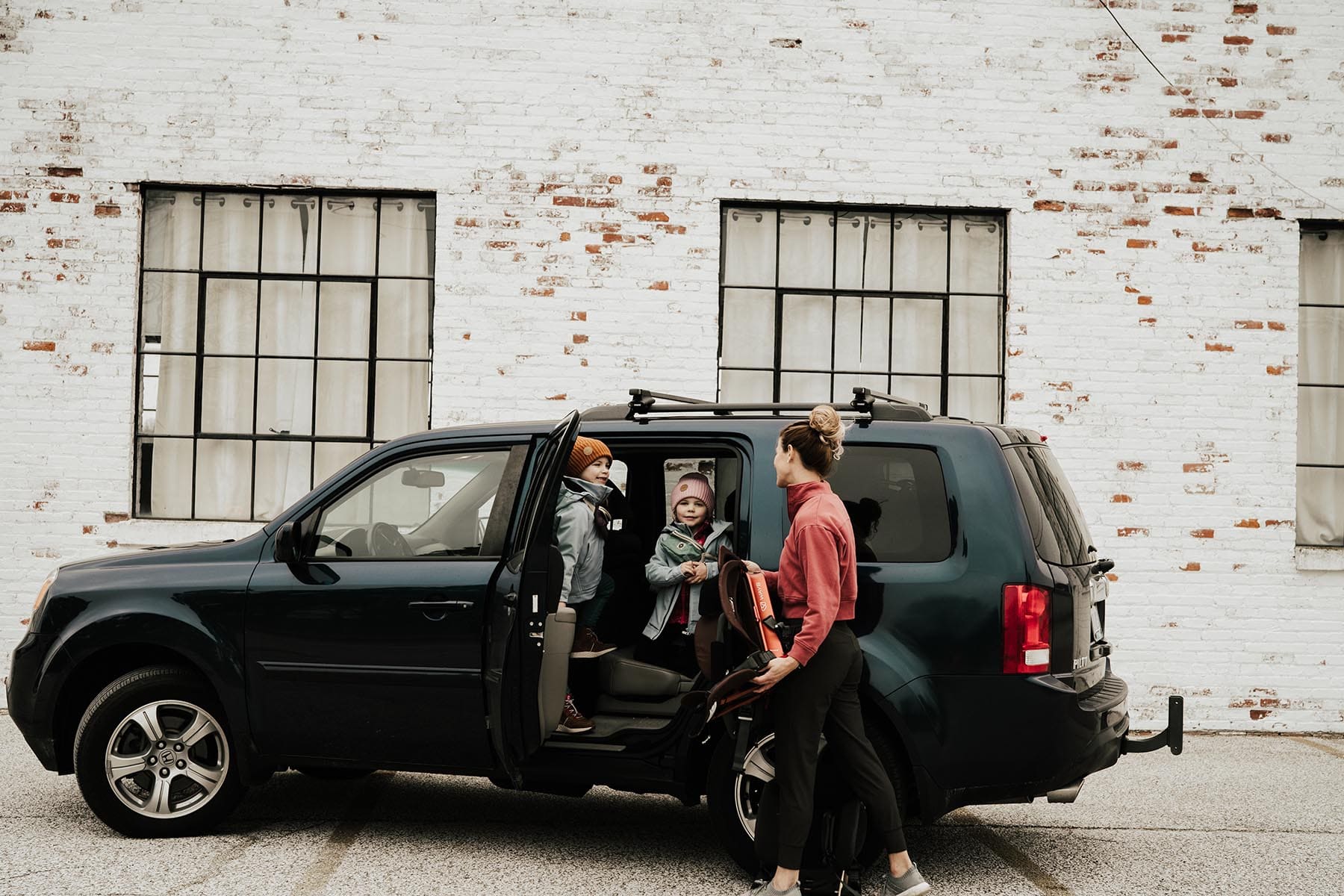 7 Tips for Holiday Travel With Kids (That Actually Make It Easier)