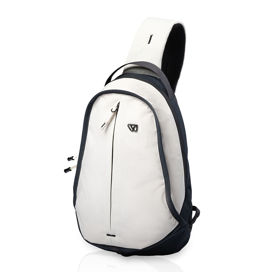 The Sling Bag in hite